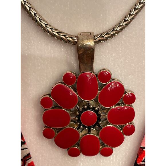 Premier Designs Reversable Enamel Pendant Teal Blue Red Flower Necklace 18" - Picture 3 of 8